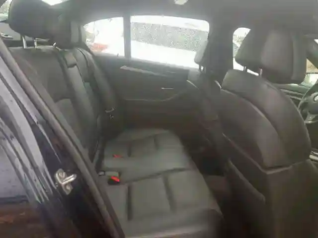 WBAFU9C50DDY71132 2013 BMW 550 XI-5