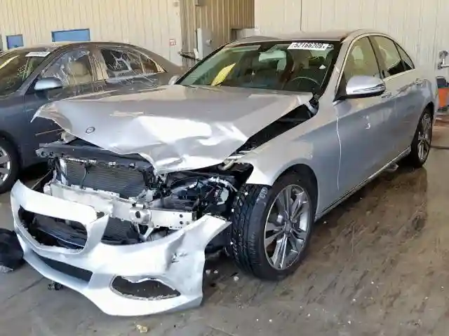 55SWF4JB6GU172480 2016 MERCEDES-BENZ C 300-1