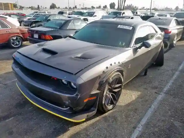 2C3CDZFJ1KH574017 2019 DODGE CHALLENGER R/T SCAT PACK-1