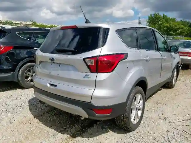1FMCU0GD9KUA30048 2019 FORD ESCAPE SE-3