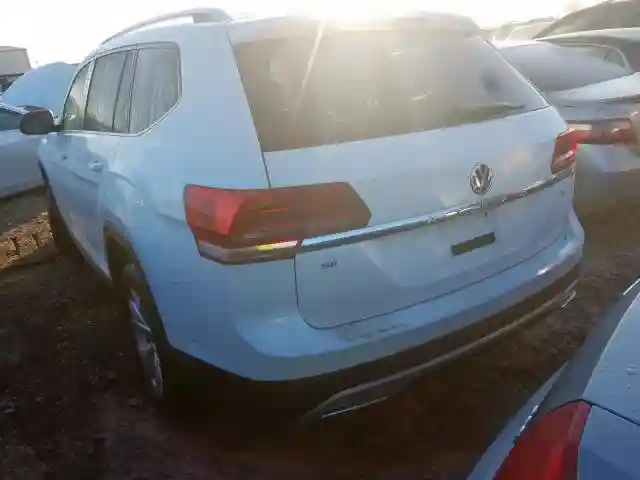 1V2DR2CA4JC589978 2018 VOLKSWAGEN ATLAS SE-2