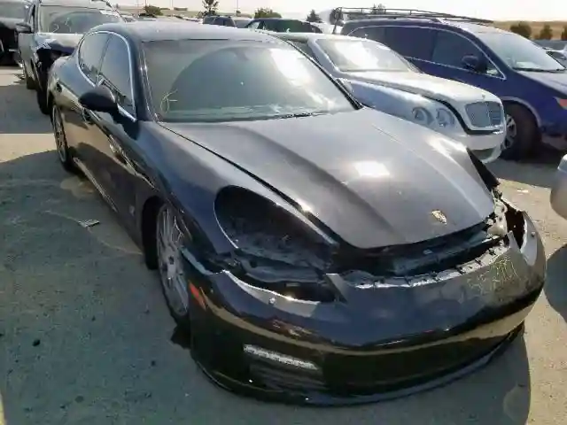 WP0AB2A73AL062885 2010 PORSCHE PANAMERA S-0