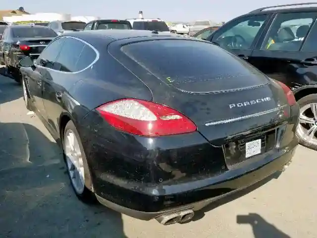 WP0AB2A73AL062885 2010 PORSCHE PANAMERA S-2