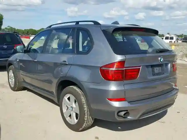 5UXZW0C53BL661793 2011 BMW X5 XDRIVE35D-2