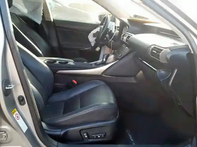JTHBA1D23G5002179 2016 LEXUS IS 200T-4