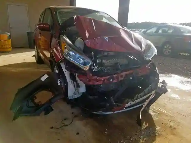 1FMCU0GD2KUA11325 2019 FORD ESCAPE SE-0