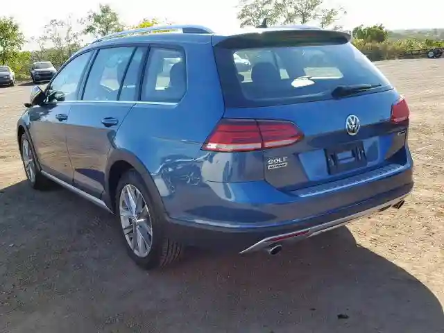 3VWM17AU1KM508788 2019 VOLKSWAGEN GOLF ALLTRACK S-2