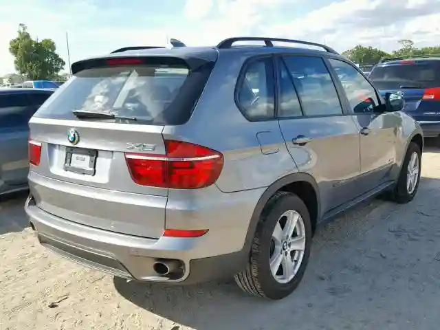 5UXZW0C53BL661793 2011 BMW X5 XDRIVE35D-3