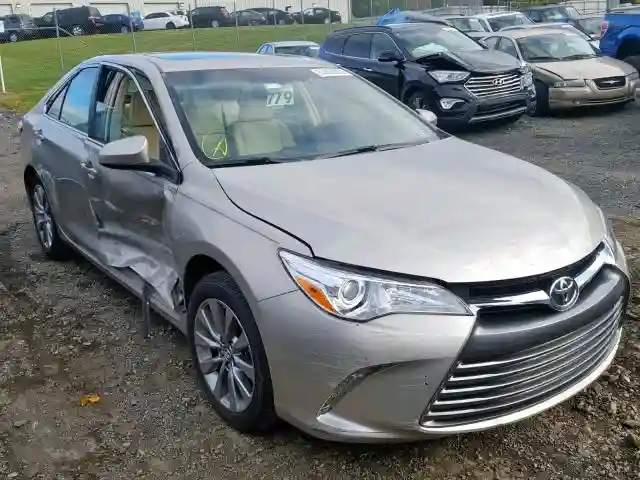 4T1BF1FK6HU770404 2017 TOYOTA CAMRY LE-0