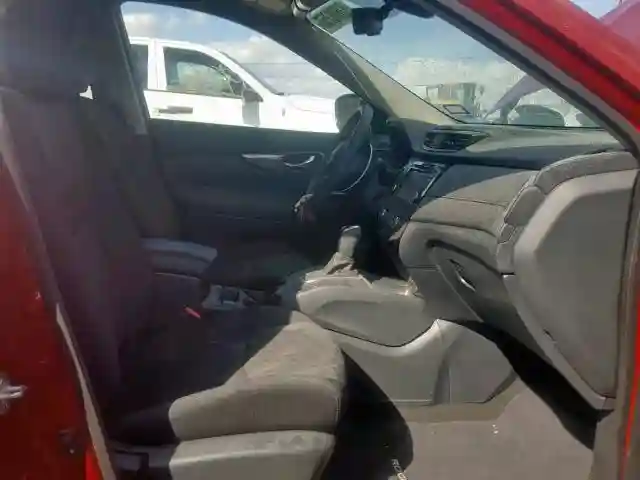 5N1AT2MT6KC721335 2019 NISSAN ROGUE S-4