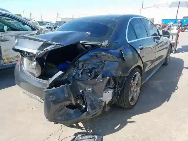 55SWF4JB4FU066687 2015 MERCEDES-BENZ C 300-3