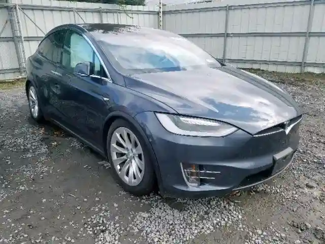 5YJXCBE24GF030299 2016 TESLA MODEL X-0