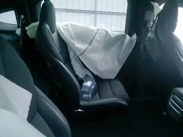 5YJXCBE24GF030299 2016 TESLA MODEL X-5
