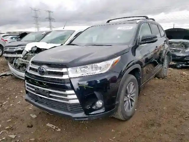 5TDJZRFH6JS835840 2018 TOYOTA HIGHLANDER SE-1