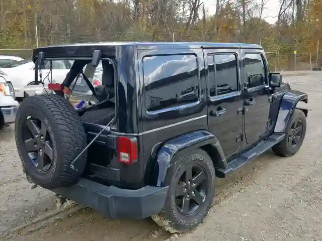 1C4BJWEG0FL644717 2015 JEEP WRANGLER UNLIMITED SAHARA-3