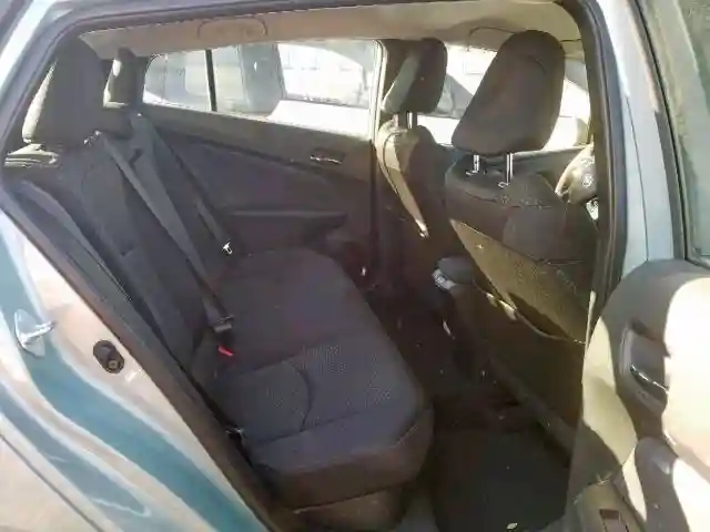 JTDKARFU7K3093976 2019 TOYOTA PRIUS-5