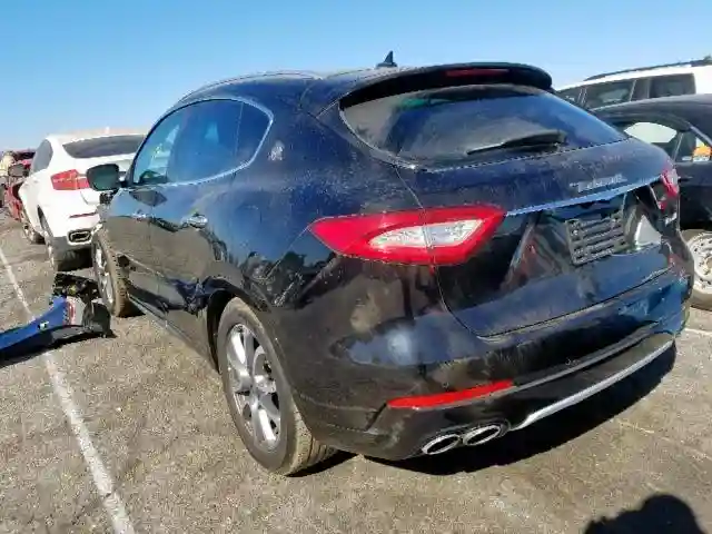 ZN661XUL3HX222635 2017 MASERATI LEVANTE LUXURY-2