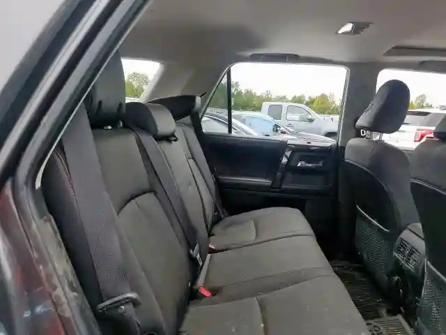 JTEBU5JR5K5713789 2019 TOYOTA 4RUNNER SR5-5