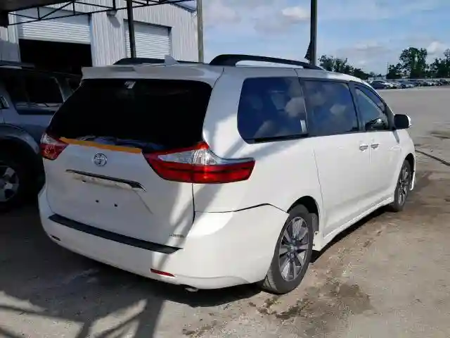 5TDYZ3DC2KS979678 2019 TOYOTA SIENNA LIMITED-3