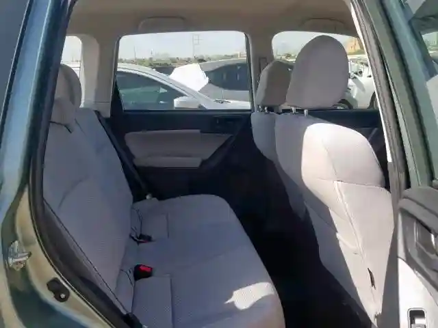 JF2SJABC5JH599923 2018 SUBARU FORESTER 2.5I-5