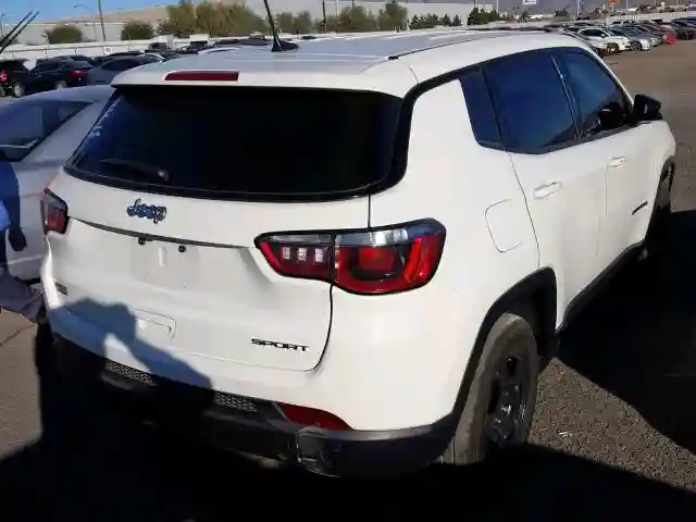 3C4NJCAB9JT468348 2018 JEEP COMPASS SPORT-3