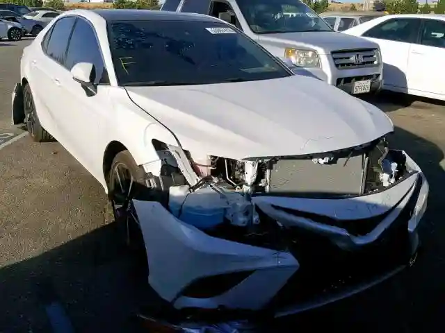4T1B61HK3KU788847 2019 TOYOTA CAMRY XSE-0