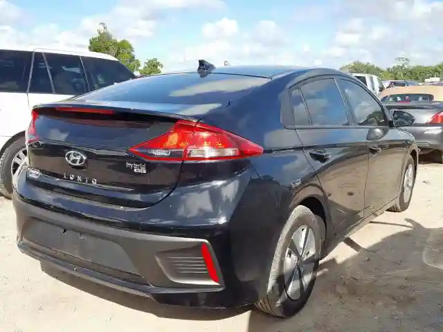 KMHC65LC9KU123673 2019 HYUNDAI IONIQ BLUE-3