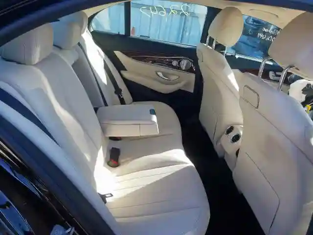 WDDZF4KB9JA336579 2018 MERCEDES-BENZ E 300 4MATIC-5