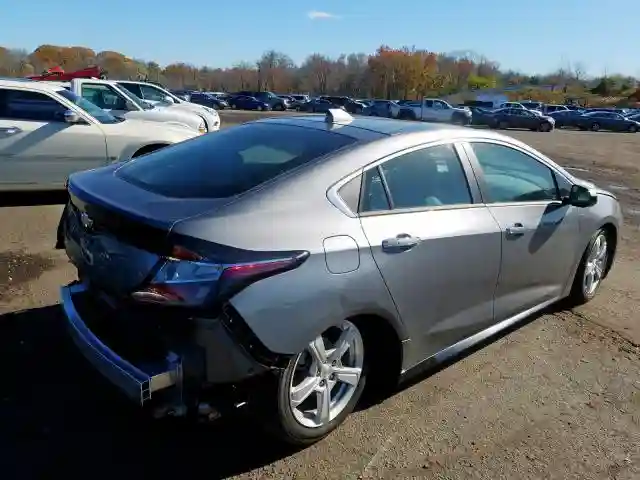 1G1RC6S50JU149960 2018 CHEVROLET VOLT LT-3