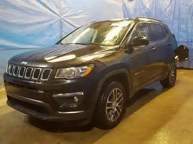 3C4NJDBB5JT479500 2018 JEEP COMPASS LATITUDE-1