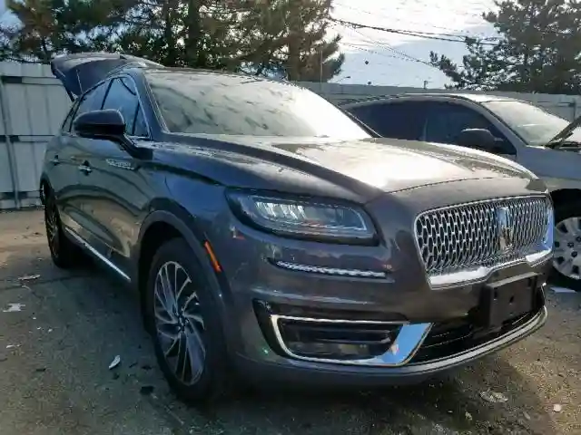 2LMPJ6LP3KBL14721 2019 LINCOLN NAUTILUS RESERVE-0