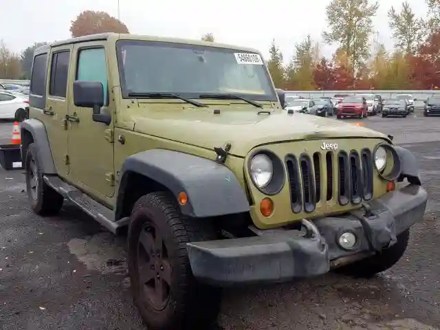 1C4BJWDG6DL622980 2013 JEEP WRANGLER UNLIMITED SPORT-0