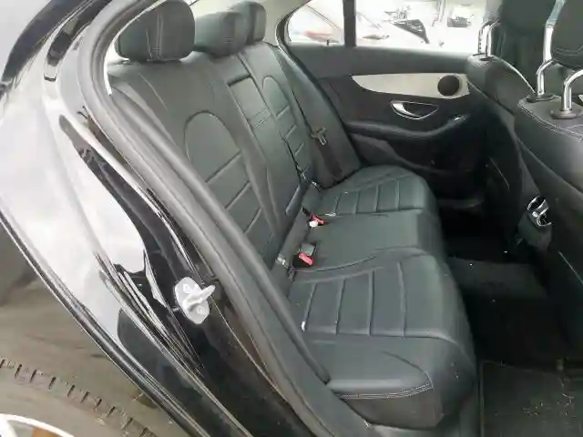 55SWF4KB4GU168801 2016 MERCEDES-BENZ C 300 4MATIC-5