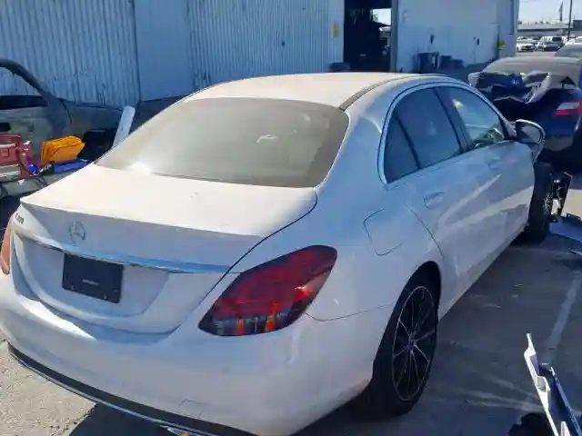 55SWF8DB5KU316645 2019 MERCEDES-BENZ C 300-3