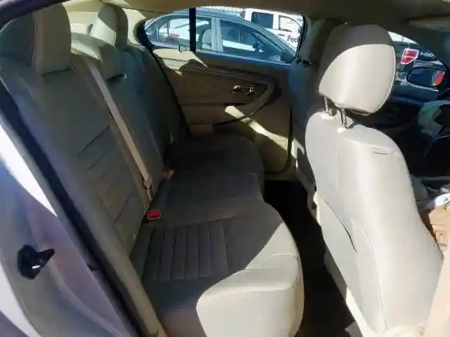 1FAHP2D8XKG109737 2019 FORD TAURUS SE-5