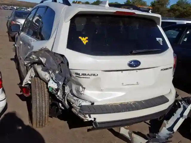 JF2SJAJC2JH542385 2018 SUBARU FORESTER 2.5I LIMITED-2