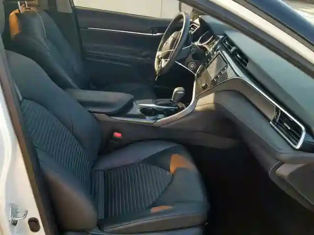 JTNB11HK5J3011346 2018 TOYOTA CAMRY L-4