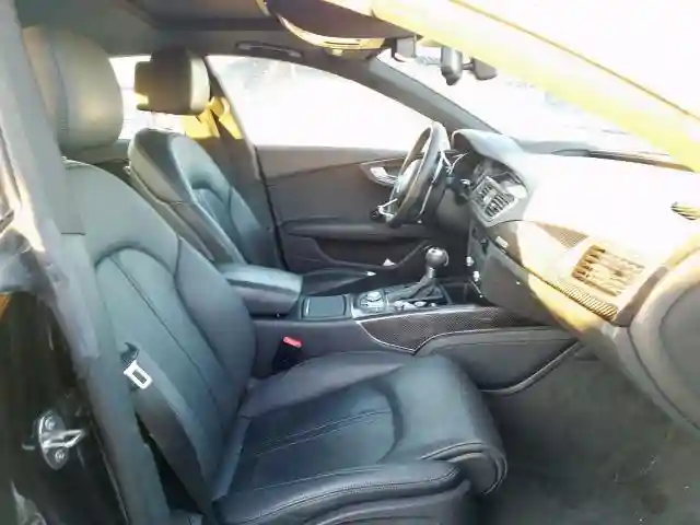 WUAW2AFC8GN900382 2016 AUDI RS7-4