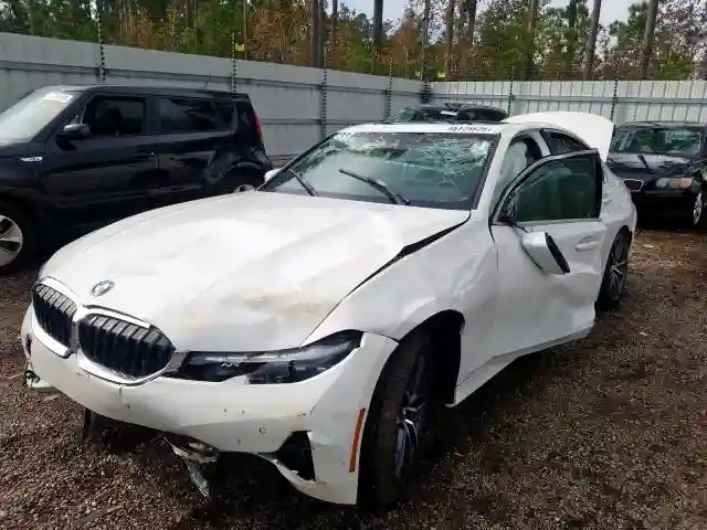 3MW5R1J5XK8A04221 2019 BMW 330I-1