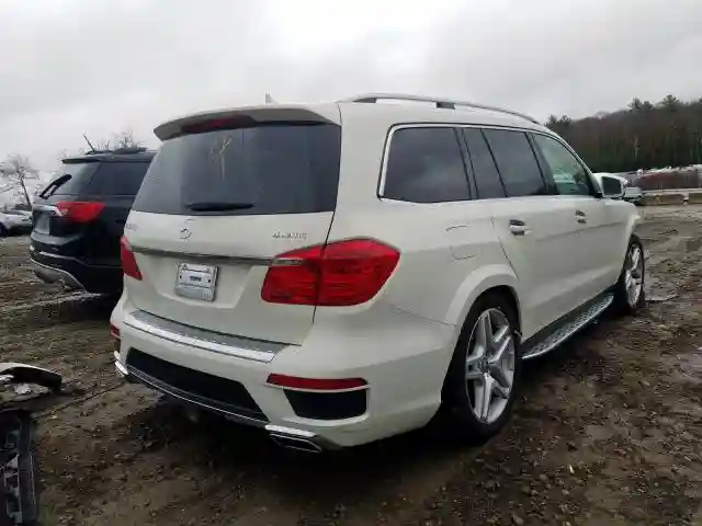 4JGDF7DE7DA224747 2013 MERCEDES-BENZ GL 550 4MATIC-3