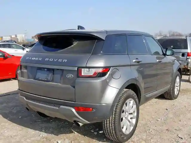 SALVP2RX0KH330831 2019 LAND ROVER RANGE ROVER EVOQUE SE-3