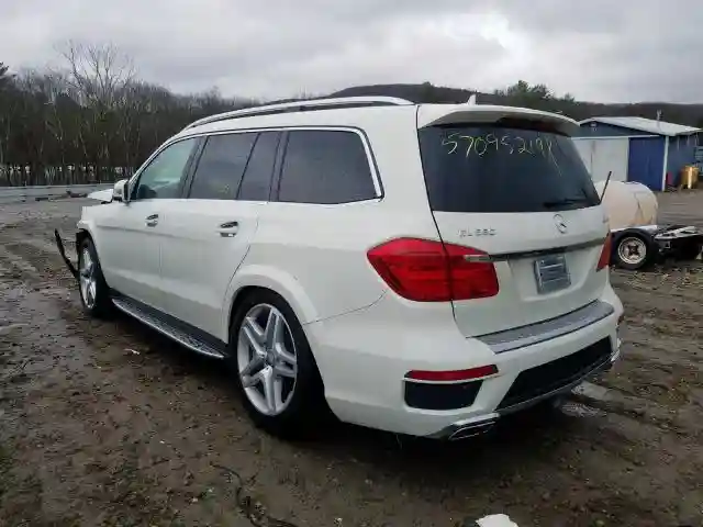 4JGDF7DE7DA224747 2013 MERCEDES-BENZ GL 550 4MATIC-2