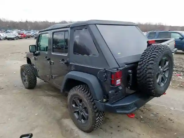 1C4BJWFG0JL822391 2018 JEEP WRANGLER UNLIMITED RUBICON-2