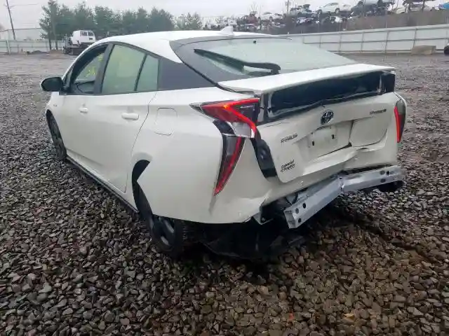 JTDKARFUXH3541152 2017 TOYOTA PRIUS-2