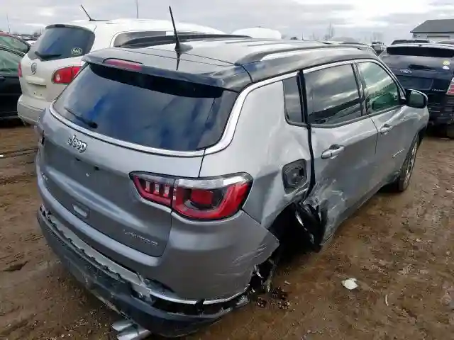 3C4NJDCB9JT400683 2018 JEEP COMPASS LIMITED-3