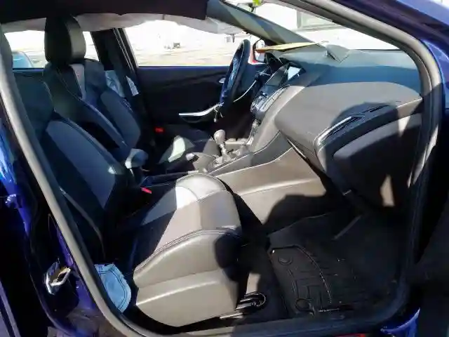 1FADP3L96HL258516 2017 FORD FOCUS ST-4