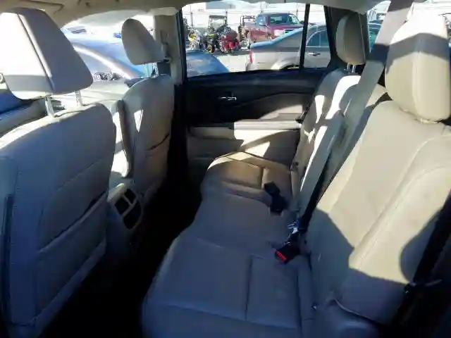 5FNYF6H84JB041250 2018 HONDA PILOT EXL-5