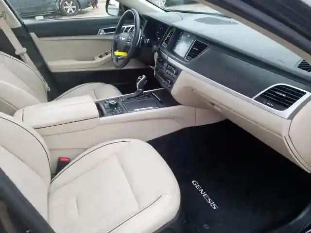 KMHGN4JE2GU142589 2016 HYUNDAI GENESIS 3.8L-4