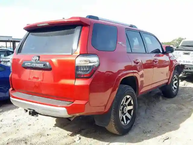 JTEBU5JR6J5561231 2018 TOYOTA 4RUNNER SR5/SR5 PREMIUM-3