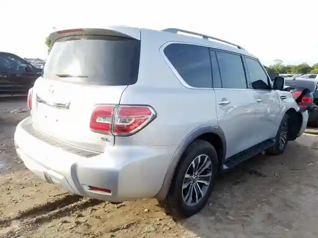 JN8AY2ND1JX001465 2018 NISSAN ARMADA SV-3